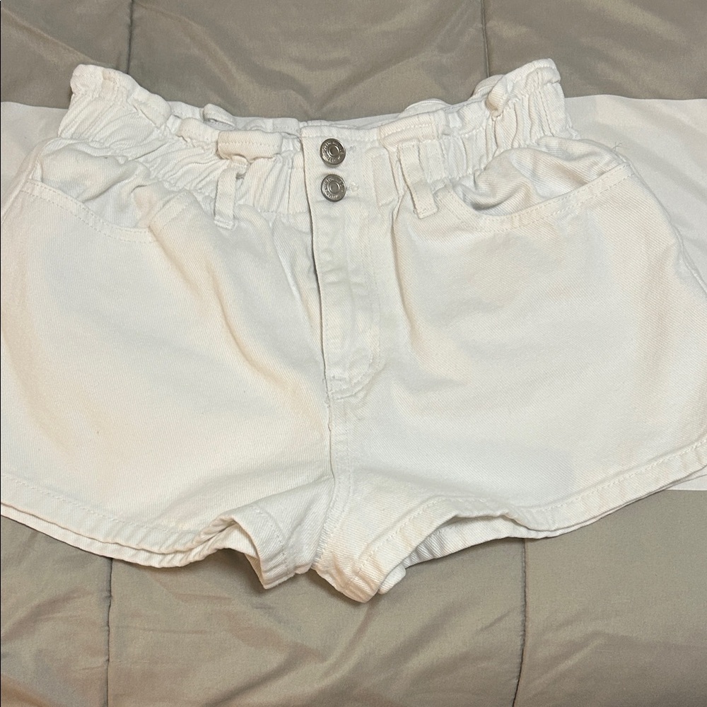 Forever 21 High Waist White Shorts